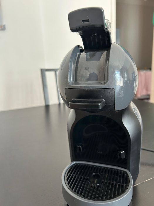 Máquina de café dolce gusto