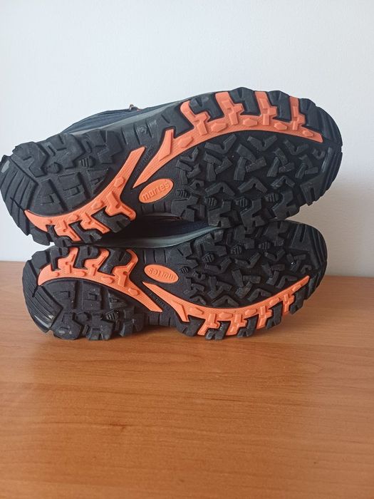 Buty chłopięce Martes r.40 trekingowe