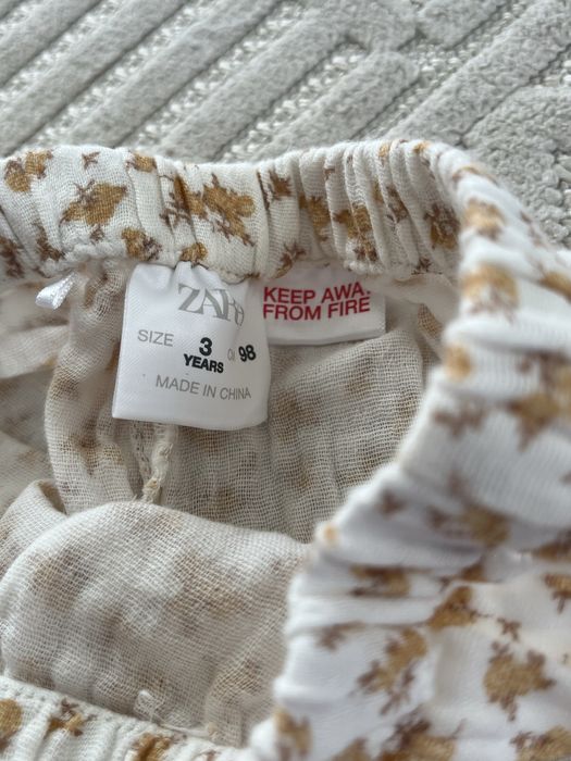 Костюмчик для дівчинки з мусліну