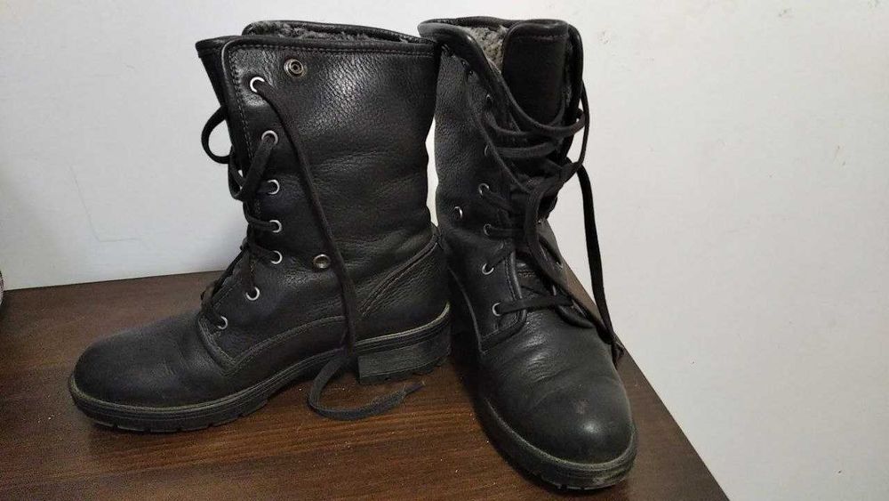 Зимние ботинки Clarks, натуральная кожа 36-37 размер