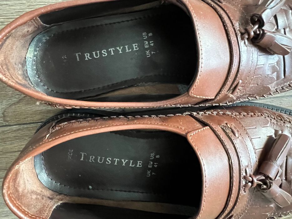 Brązowe buty męskie w rozmiarze 41