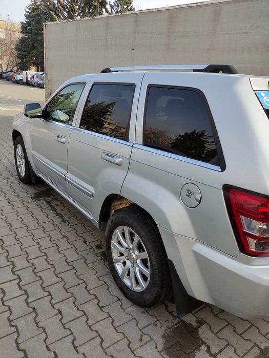 Grand Cherokee 3.0диз. 2006р.