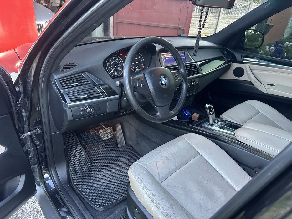 BMW X5 E70 3.0 TwinTurbo 2011 год