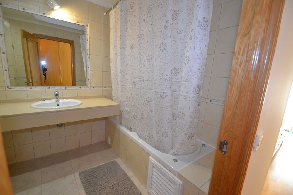 Vilamoura - Apartamento com churrasqueira na varanda com vista piscina