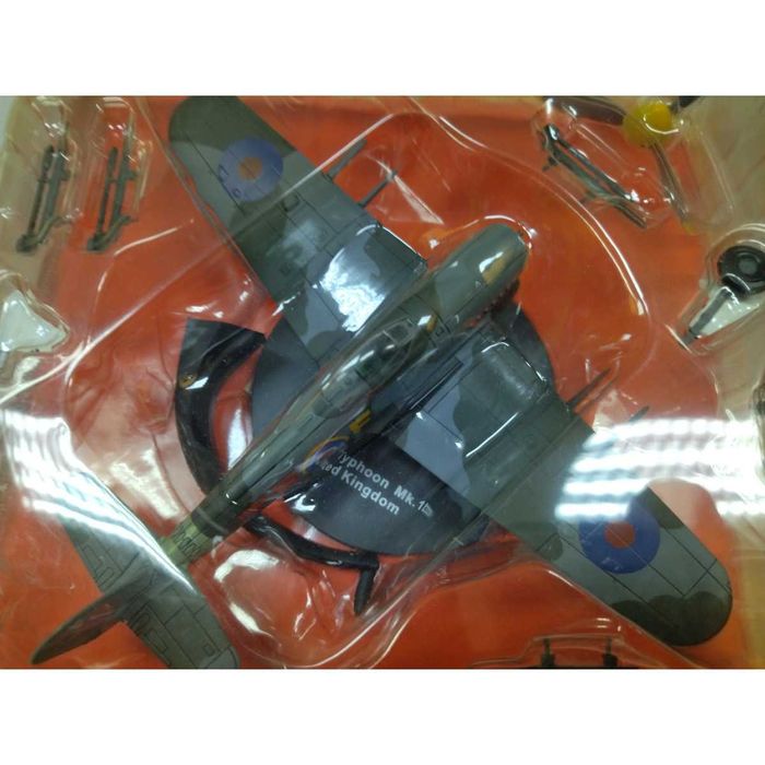 Avião miniatura Hawker Typhoon Mk-1B - escala 1:72 Novo