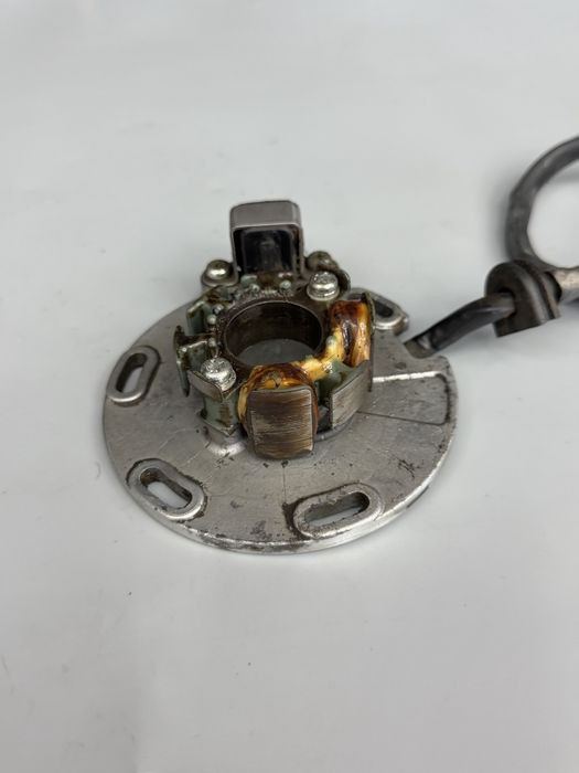 Stator Stojan Alternstor Iskrownik HUSQVARNA CR125 R 04-14