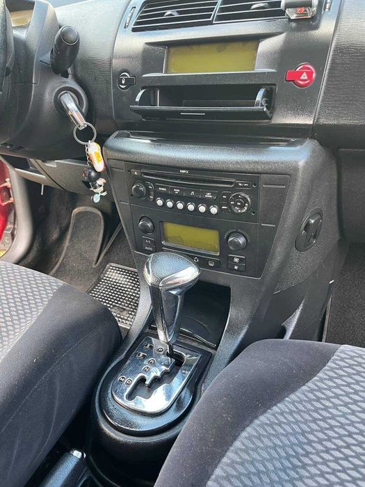 продам автомобіль