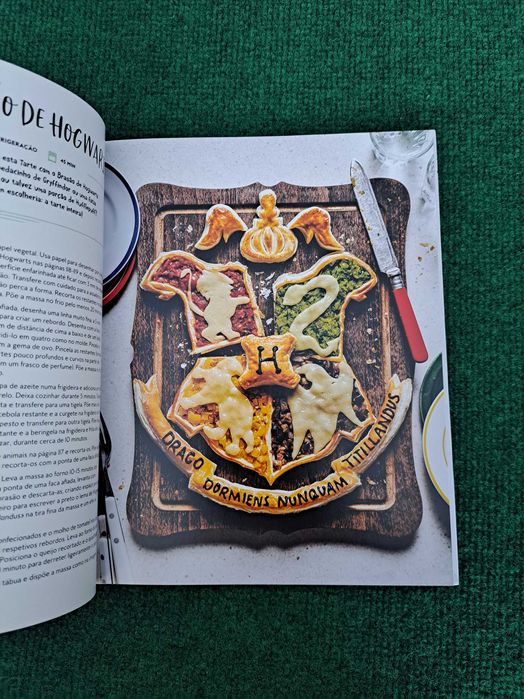 Na Cozinha de Hogwarts - Livro de Receitas Oficial - Harry Potter