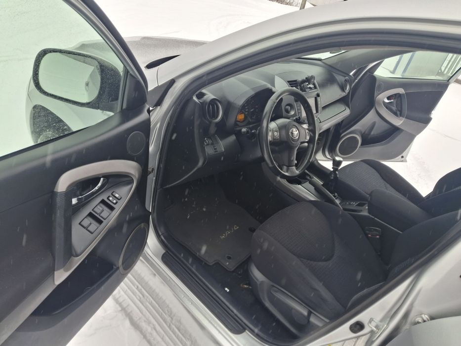 Toyota Rav4 2.2 дизель