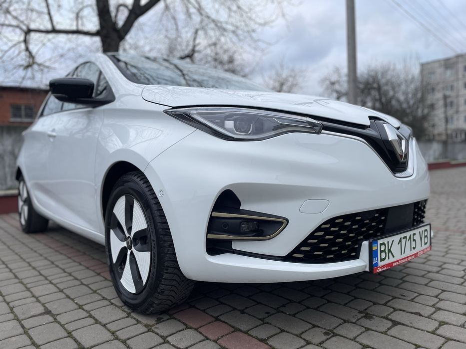 Renault zoe r135 52 kwt 2023 рік