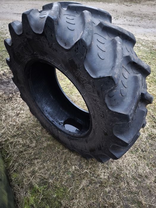 Opona 340/85 R - 24 BKT 13.6 R24 AGRIMAX RT855 W bardzo dobrym stanie ...