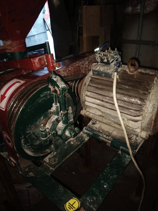 Продам кормоекструдер