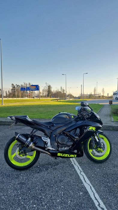 suzuki gsxr 750 k8