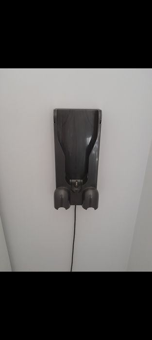 Dyson v11 motorhead