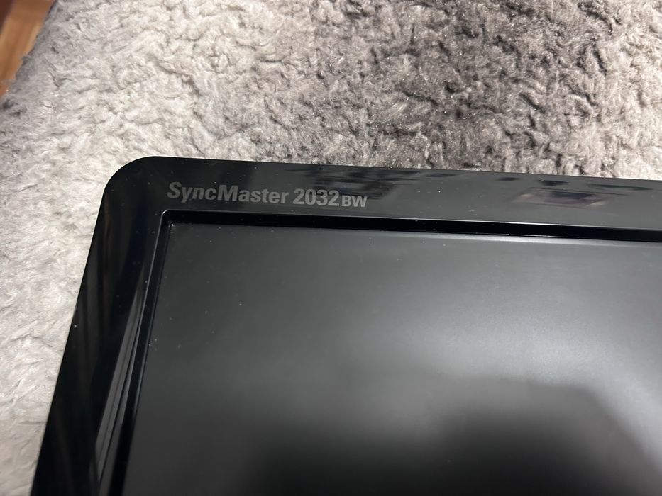Monitor Samsung SyncMaster 2023BW