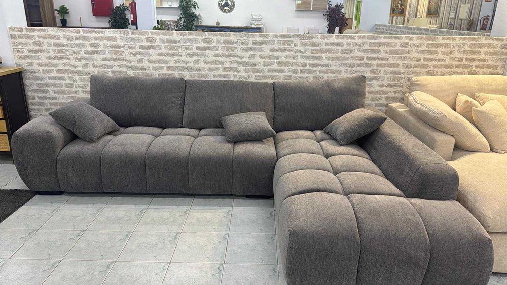 Sofá de alta qualidade + portes grátis por 1.059€