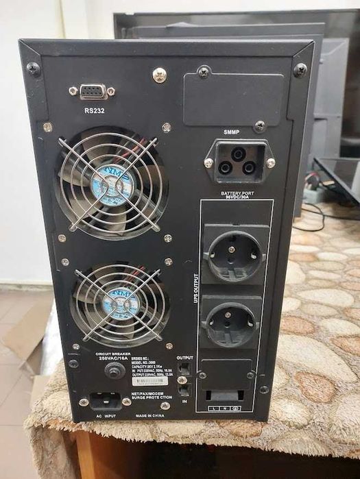 ИБП Luxeon UPS-3000LE, 3000VA, 2400Вт, холодный старт, RS232