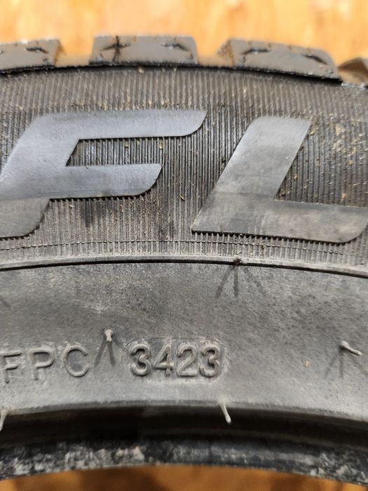 225/55r16 Hilfy para zima 5,5mm 23r