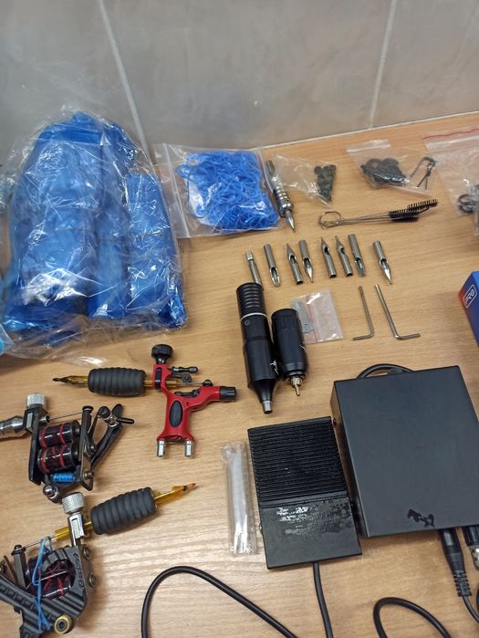 Sprzedam akcesoria do tatuażu