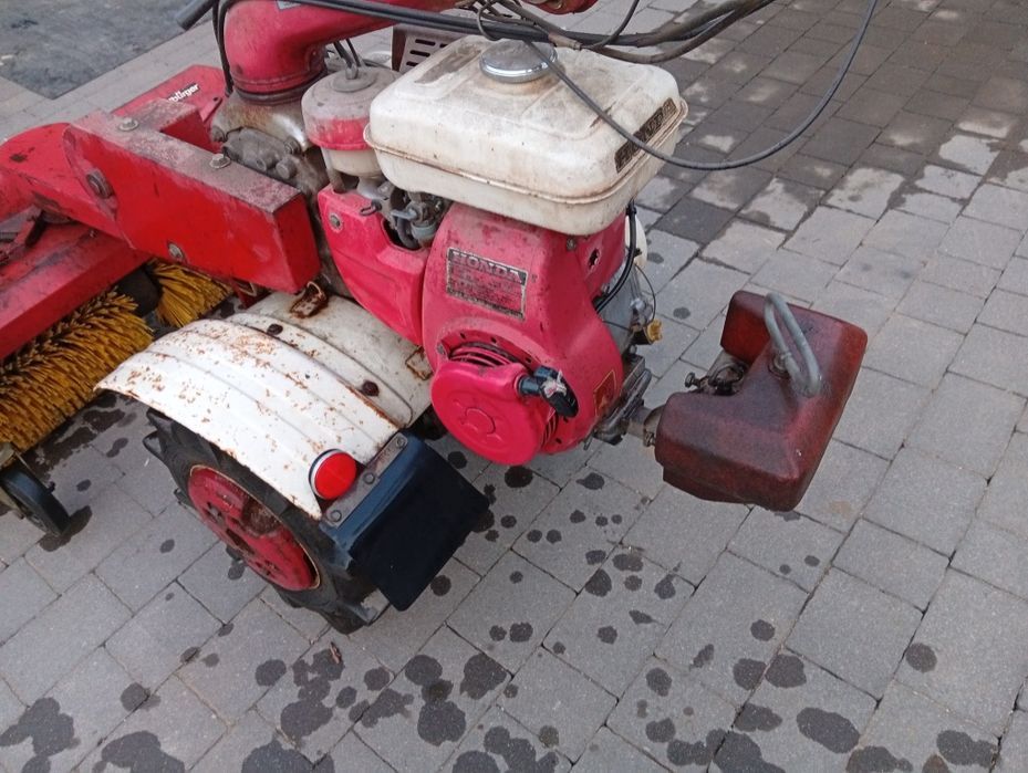 Zamiatarka honda f600  wielozadaniowa
