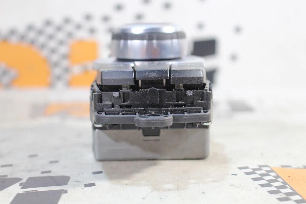 Comando / botão / interruptor multifunções BMW 6 Gran Coupe (F06)434975655854745602