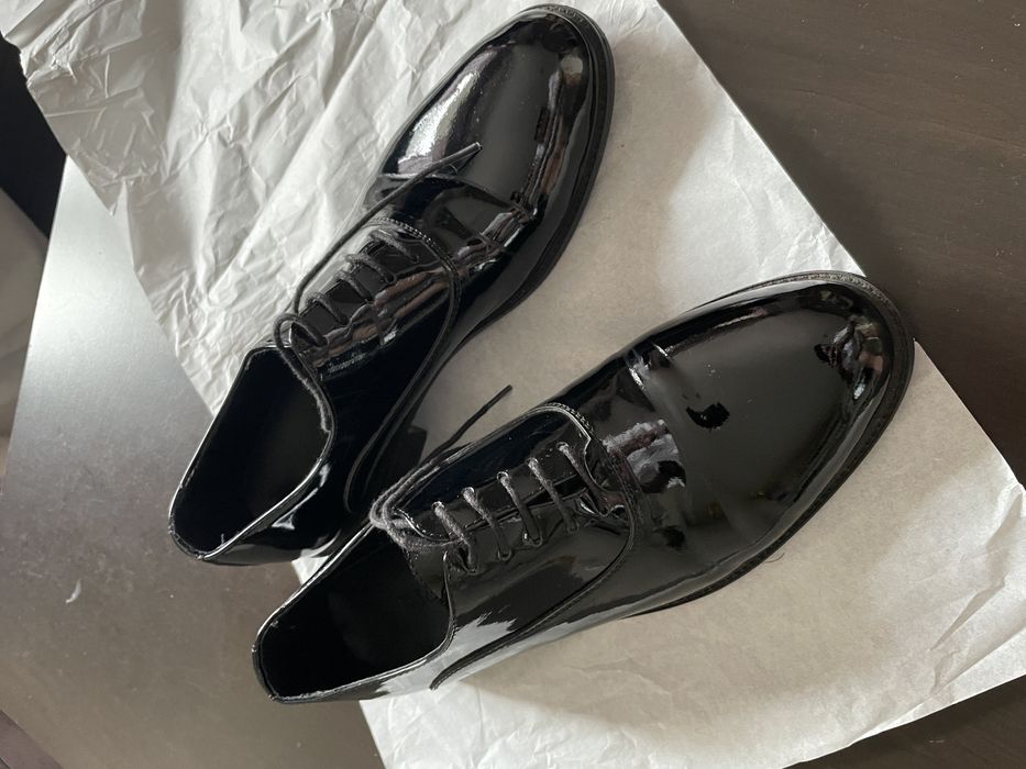 Sprzedam buty garniturowe (lakierki)