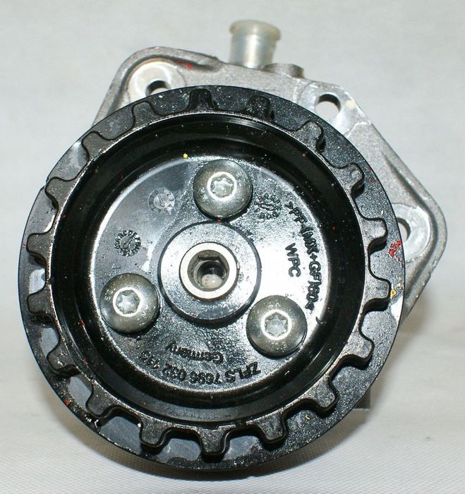 pompa wspomagania mercedes amg gt w190 A0004660700