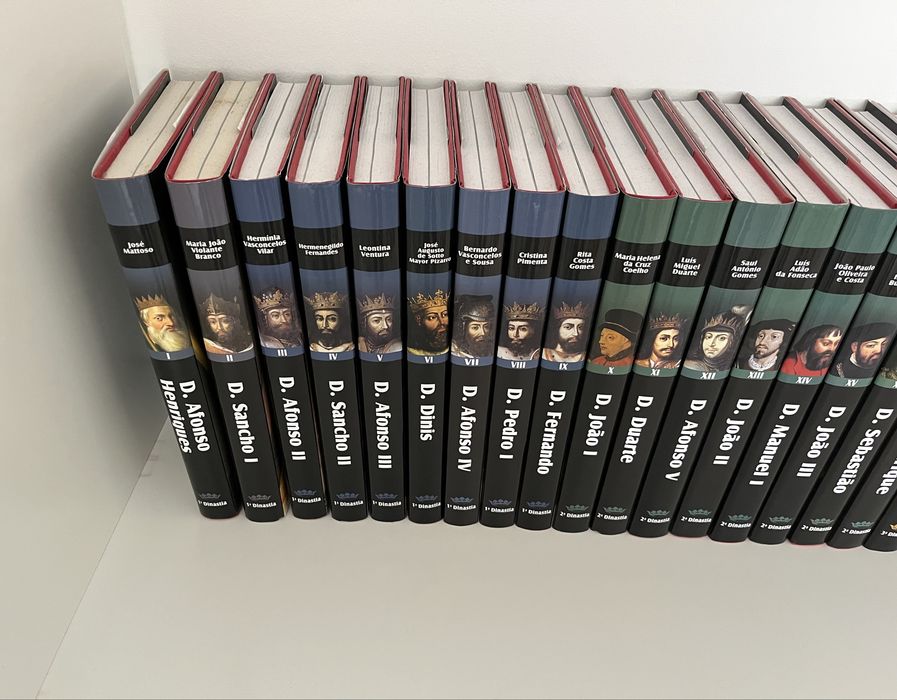 Coleção Grandes Biografias dos Reis de Portugal – 34 volumes