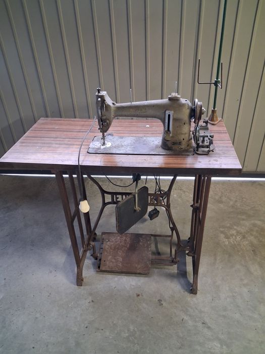 Maszyna do szycia łucznik