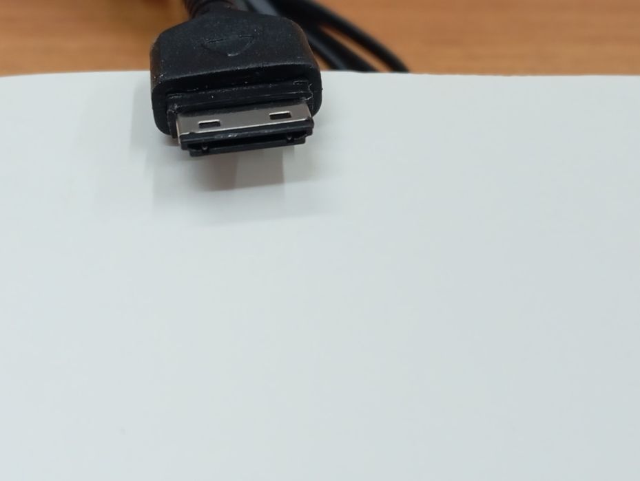Зарядка к Самсунг D880