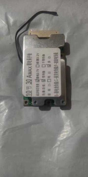 Плата BMS 10S 36V 30A для літій іонних акумуляторів з датчиком температури