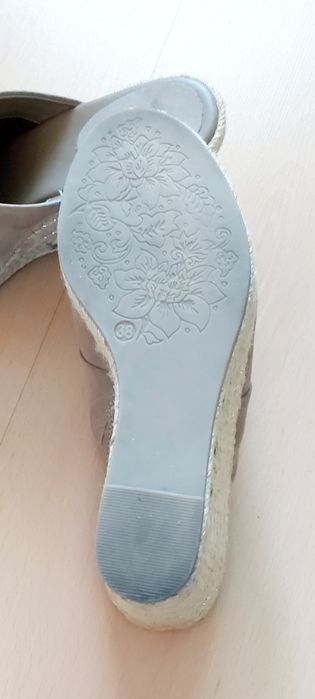 Sandálias " Cinza "