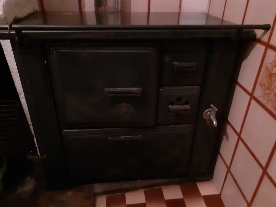 Fogão a lenha de ferro fundido