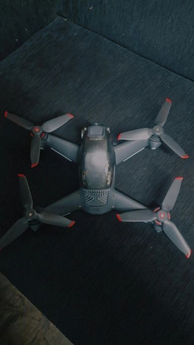 Drone dji fpv kitt