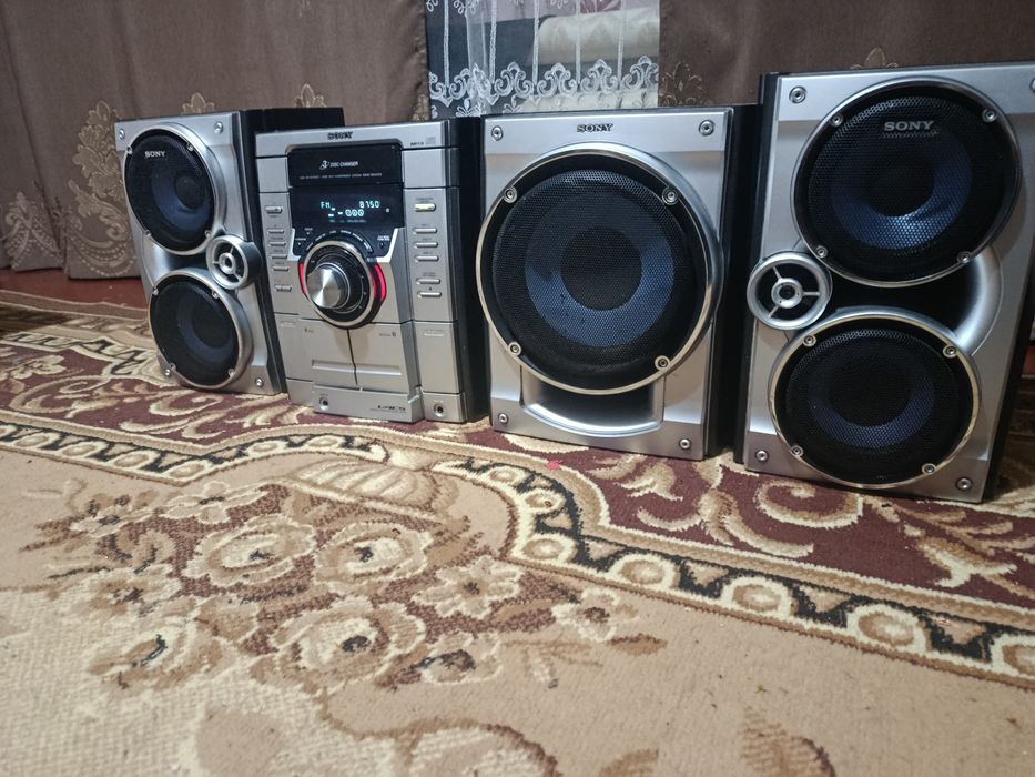 Музичний центр Sony