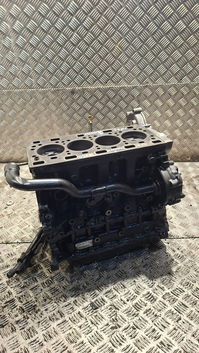 Blok Dół Silnika Z Tłokami I Wałem Renault Master Ii 2.2Dci G9Te 703
