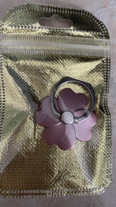 Ask to hold the phone with your finger64309800689411120