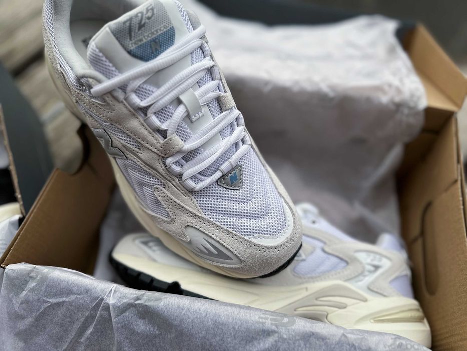 Кроссовки New Balance 725 (4 цвета) оригинал размеры 37-46.5