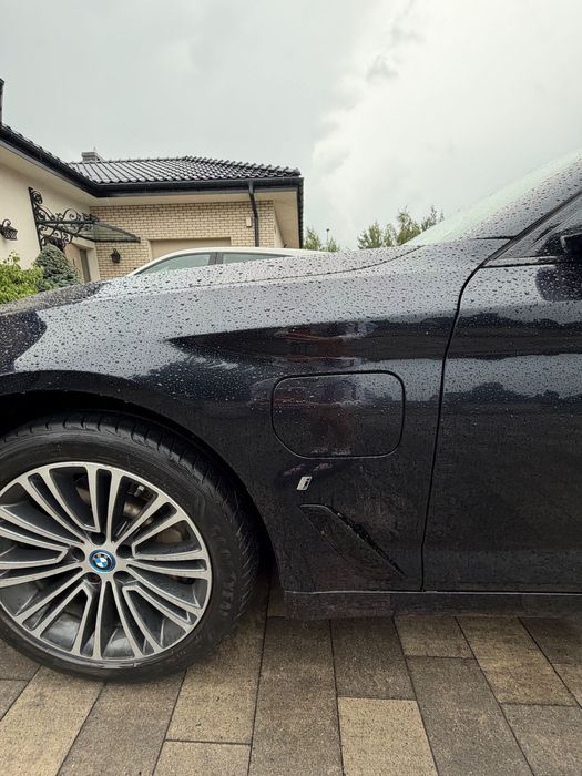 BMW Seria 5 BMW 530e PERFORMANCE 252KM Exclusive Edition