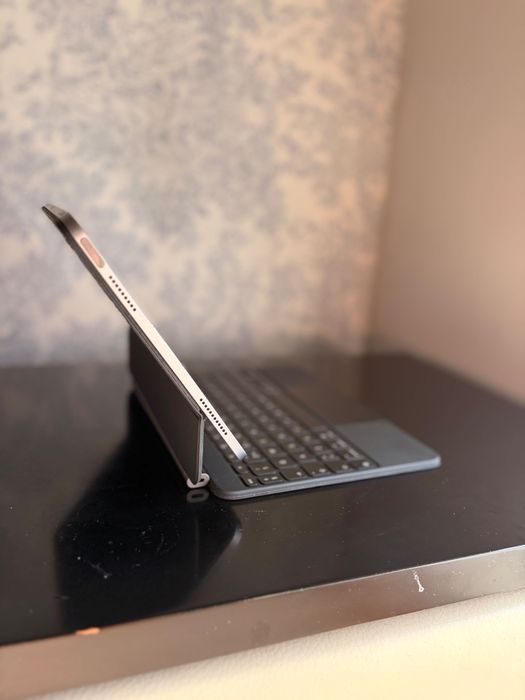 Aipad Air-11 2026 11’’ + Teclado Magic Apple