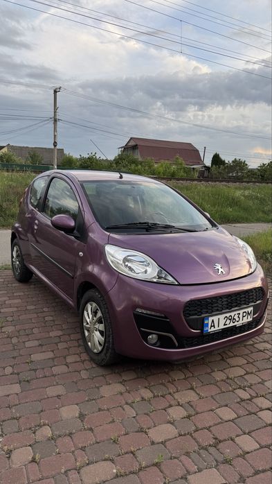 Продам пижо 107 2013 рік