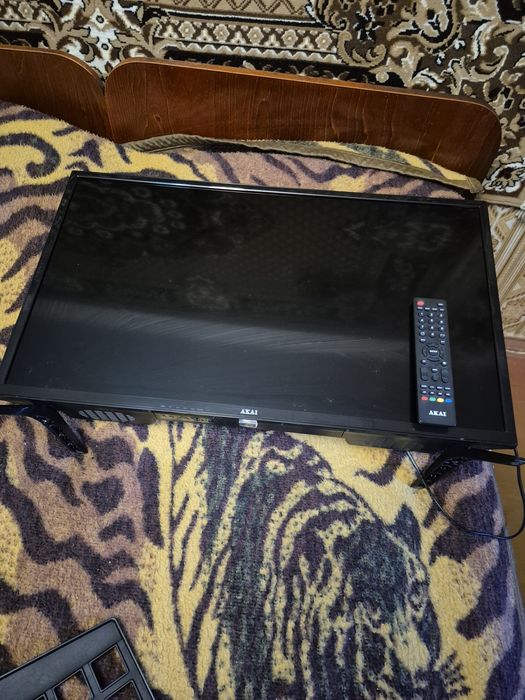 Продам телевізор AKAI 32" у хорошому стані