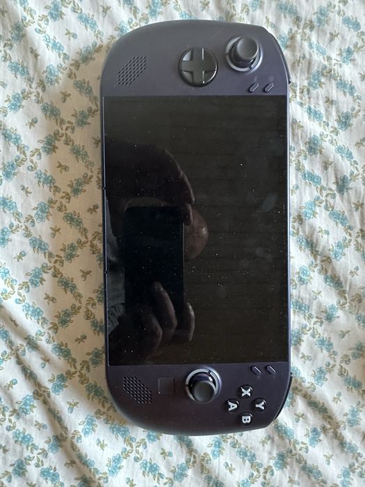 Lenovo Legion go S (Z1extreme 32 Gb Ram)