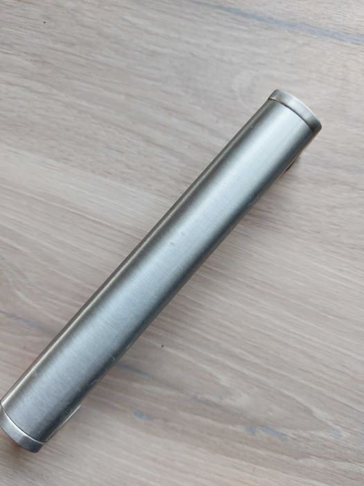 Uchwyty do szafek metalowe, szczotkowane kolo szampana