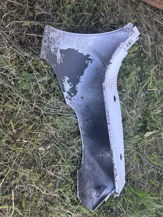 Derbi gp1 50 osłona plastik pokrywa cena za całość