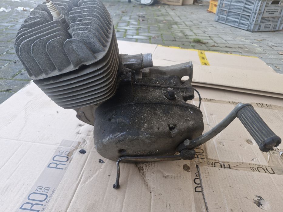 Silnik mz es 125 ładny stan.