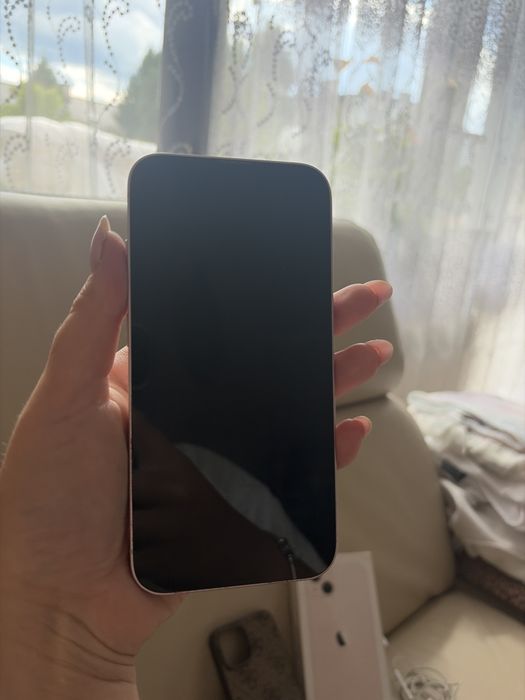 Iphone 13 rózowy
