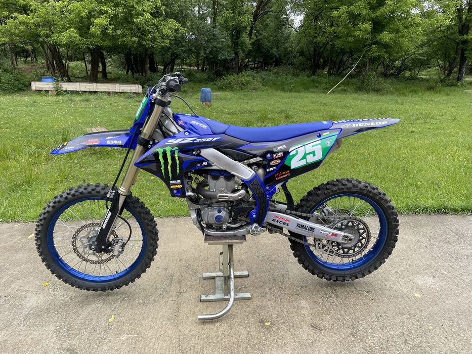 yzf250 2024року!