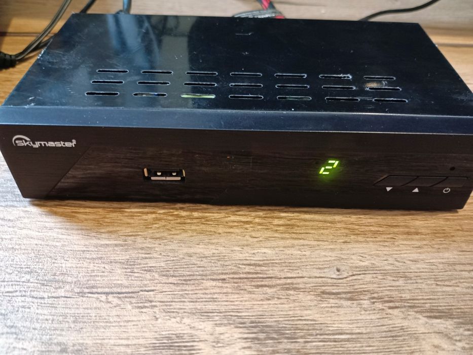 Dekoder do tv Sky master  z pilotem