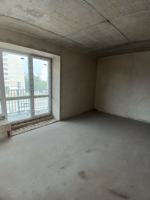 Продам 2к квартиру Івасюка Бк Вамбуд